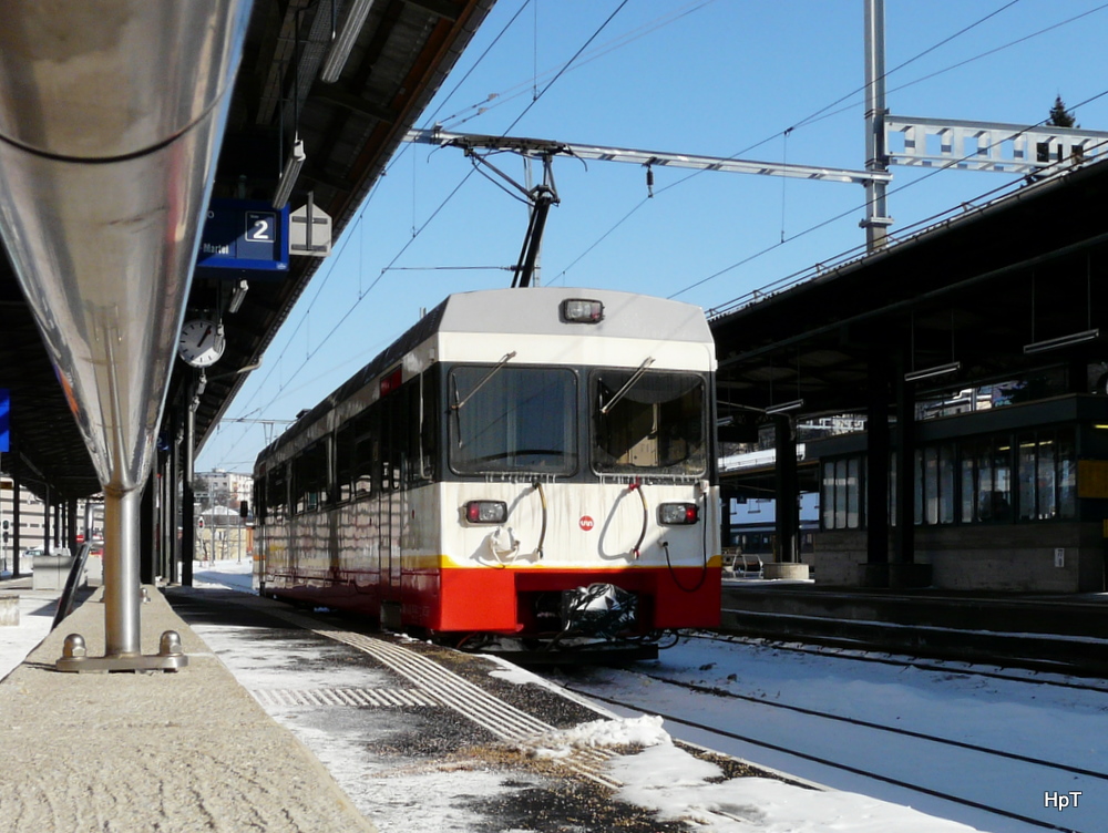 TRN 1000 mm - Triebwagen BDe 4/4 6 im Bahnhof von La Chaux de Fonds am 12.02.2012