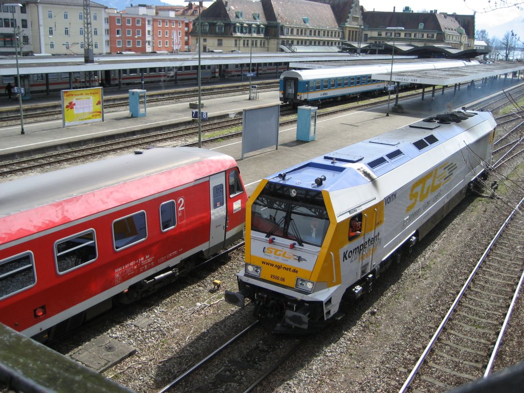 V500.06 der SGL beim rangieren in Lindau.Aufgenommen am 27.03.2010 von der Fussgngerbrcke.
