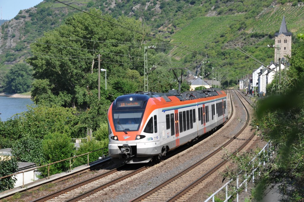 Vias 301 unterwegs zwischen Koblenz und Rdesheim, hier aufgenommen am 17/06/2011 bei St.Goarshausen.