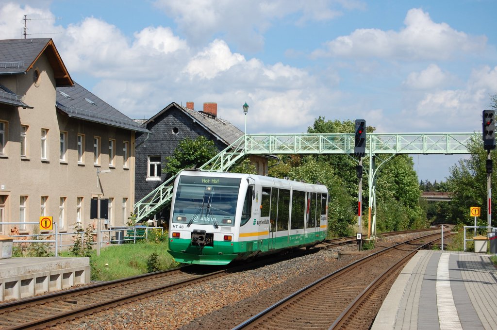 VT 48 der Vogtlandbahn am 22.08.2010 in Reuth (Vogtland)