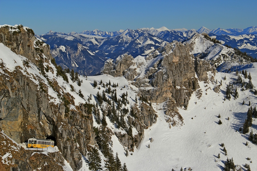 Wendelsteinbahn, Nostalgiezug. 22.02.2012
  