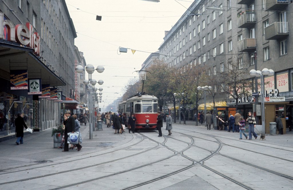 Wien WVB SL 6/ (T2 434) Quellenstrasse / Favoritenstrasse am 2