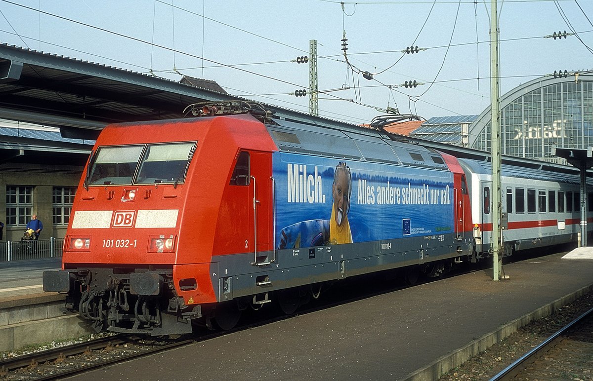  101 032  Karlsruhe Hbf  13.08.01