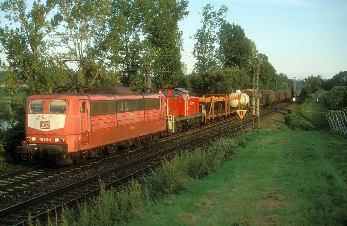  151 013 + 294 286  bei Laufen  28.05.01