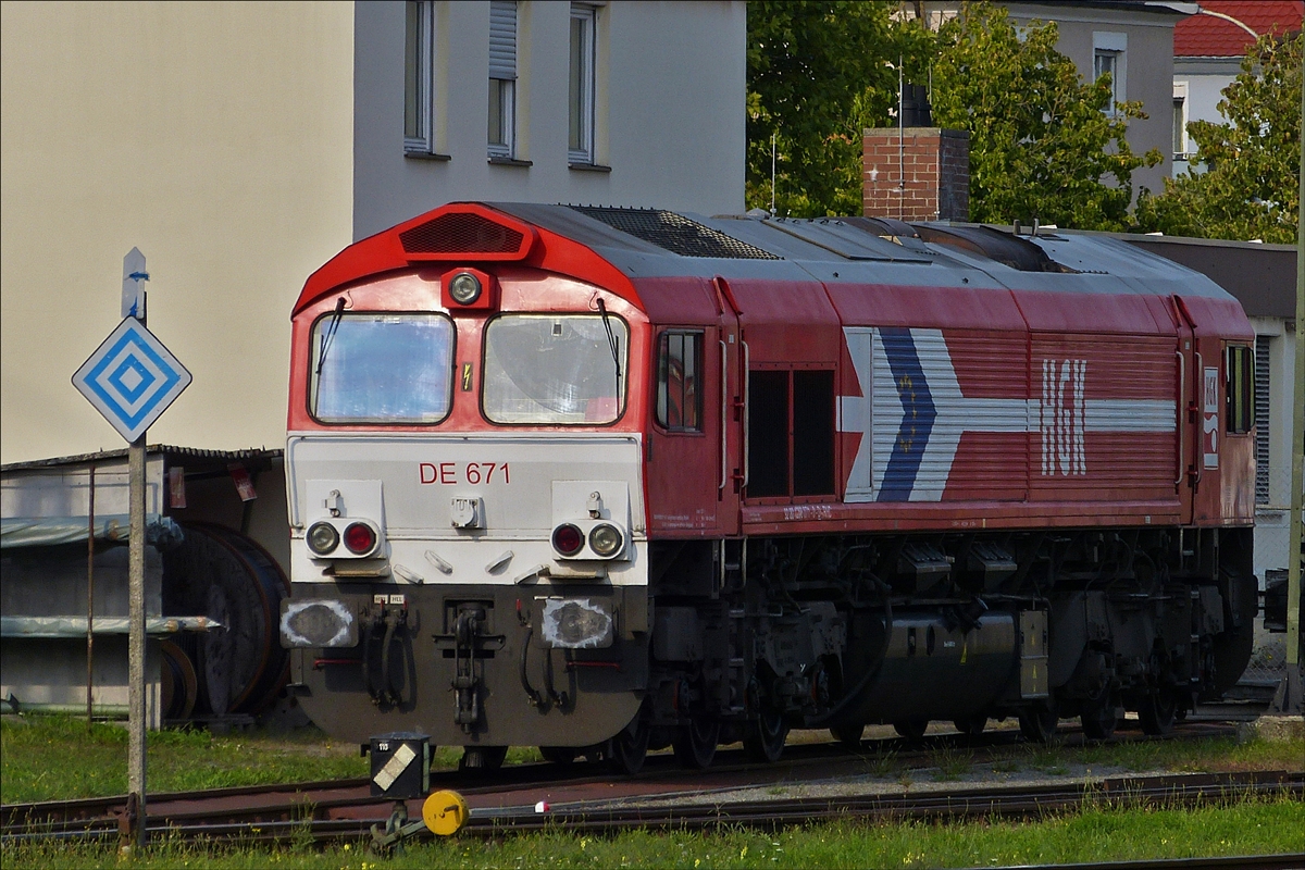 . HGK DE 671 (Class 66) legt am 08.09.2017 in Singen einen Ruhetag ein.  (Hans) 