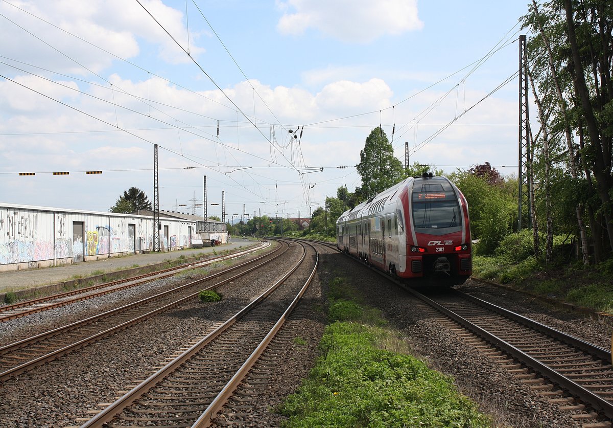 # Roisdorf 33
Der CFL 2302 als IC (Düsseldorf - Luxemburg) aus Köln kommend durch Roisdorf bei Bornheim in Richtung Bonn/Koblenz.

Roisdorf
1.5.2018