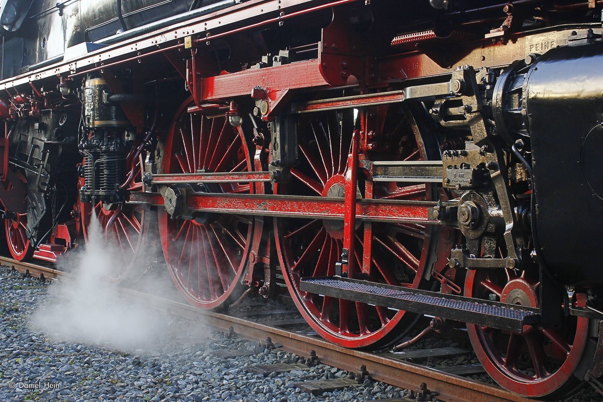 03 1010 Fahrwerk in Essen Zollverein, am 29.10.2016.