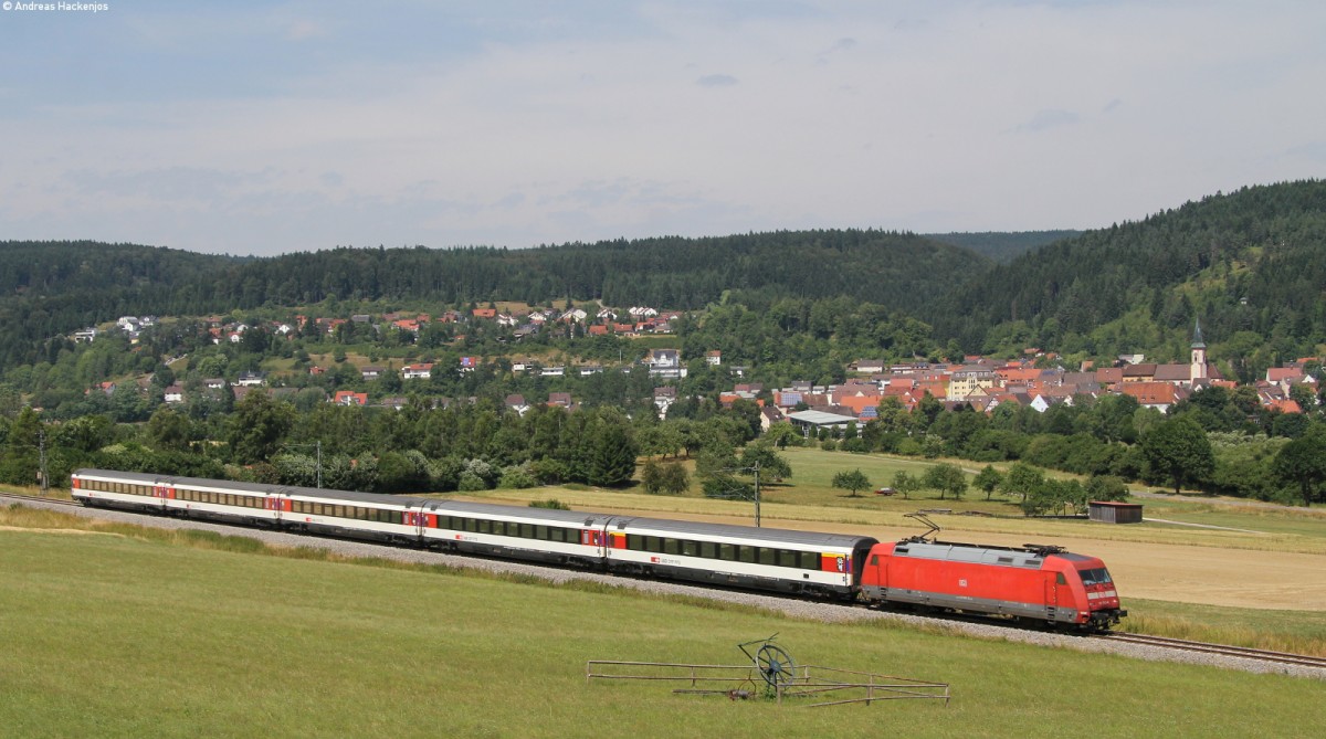 101 062-8 mit dem IC 280 (Zrich HB-Stuttgart Hbf) bei Mhringen 28.7.13