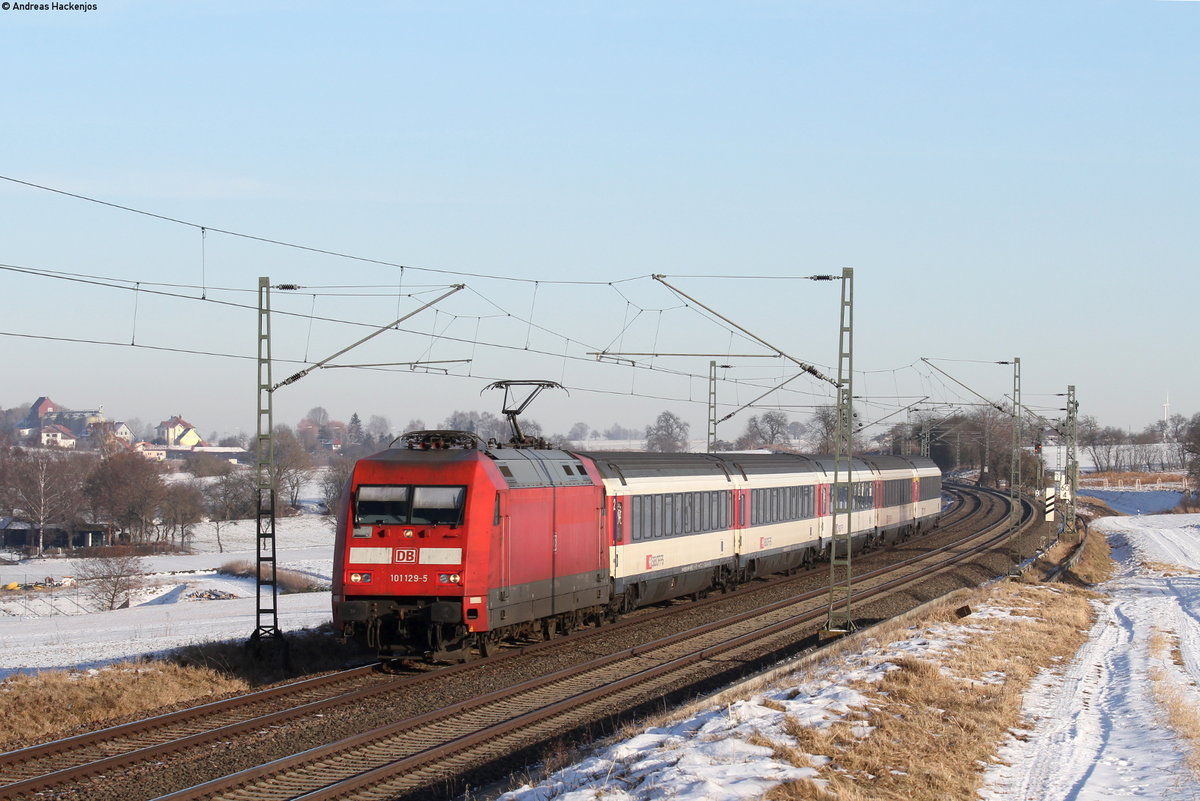 101 129-5 mit dem IC 187 (Stuttgart Hbf-Zürich HB) bei Eutingen 27.1.17