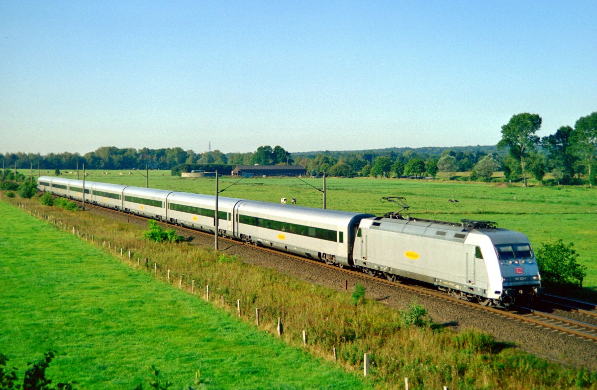 101 131 mit MET 1031 (Kln–Hamburg) am 09.09.2004 zwischen Jesteburg und Maschen