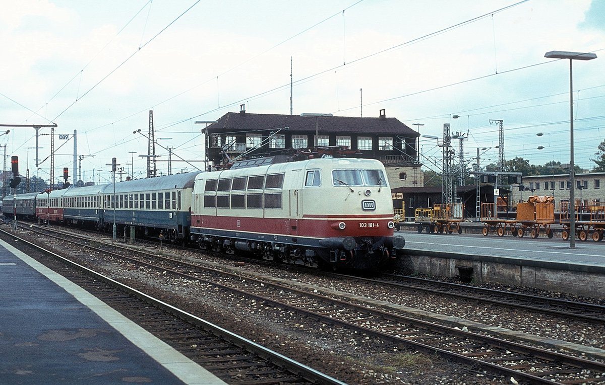 103 181  Stuttgart Hbf  28.09.78