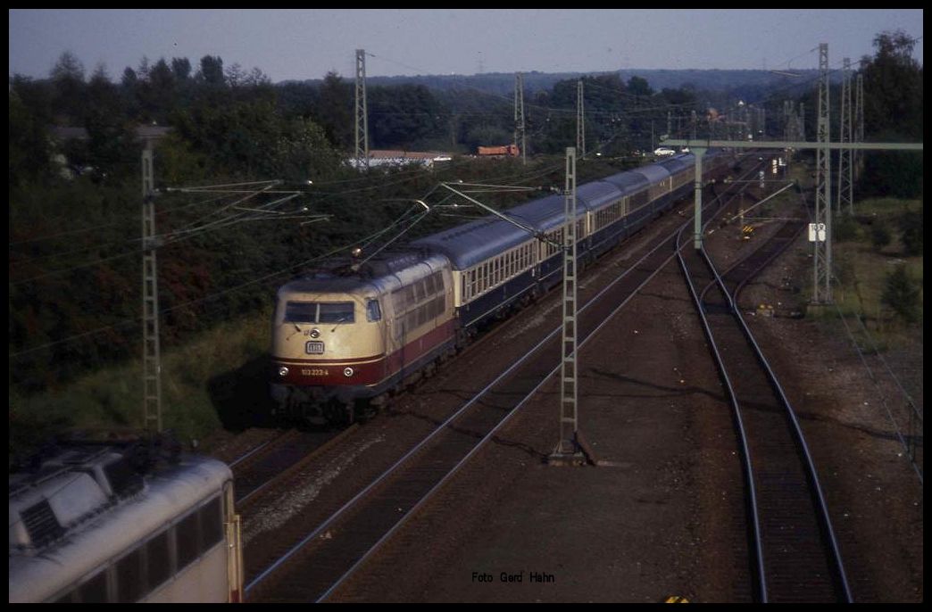 103223 mit EC 30 Merkur begegnet am 20.9.1989 um 16.50 Uhr in Hasbergen der in Richtung Osnabrück fahrenden 114500.