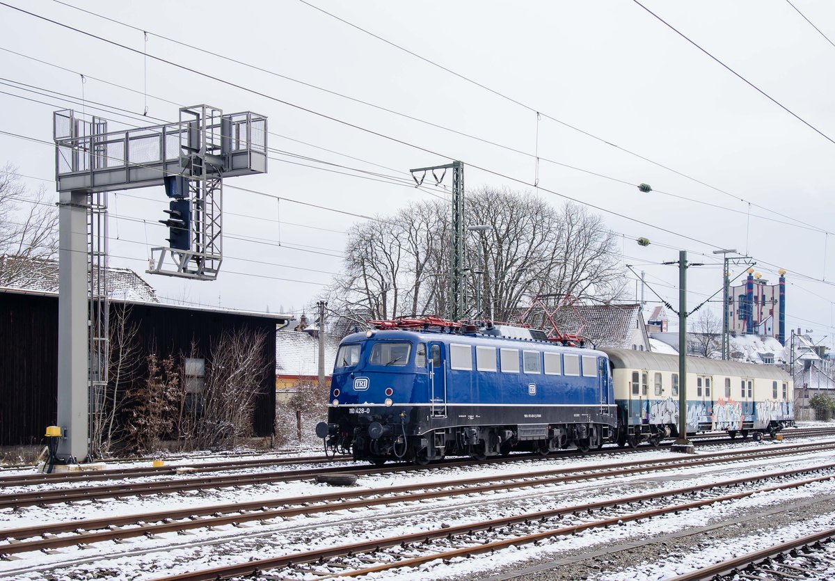 110 428 in Plochingen Ri.Stuttgart am 18.3.2018.