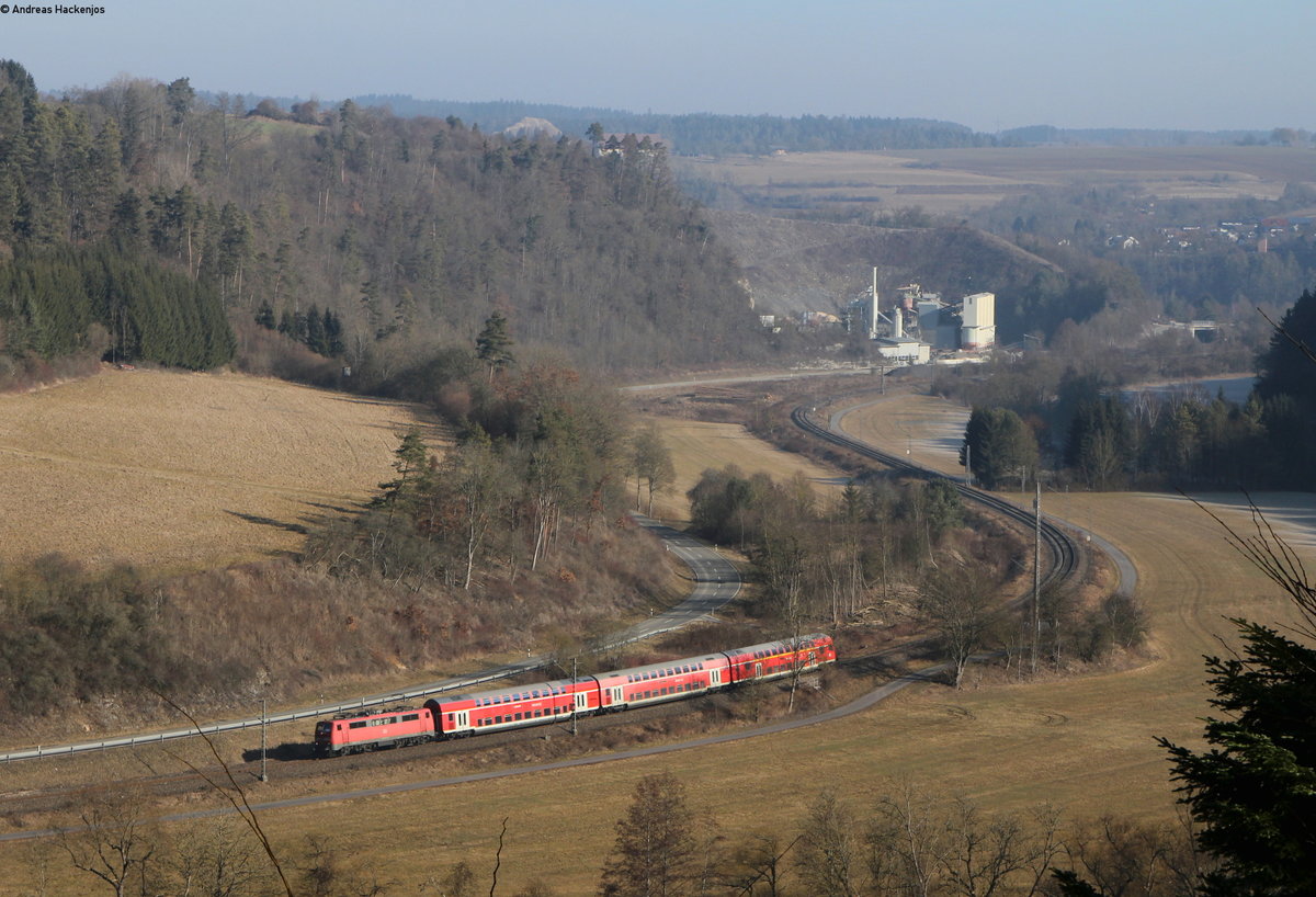 111 *** mit dem RE 19033 (Stuttgart Hbf-Singen(Htw)) bei Sulz 19.2.17