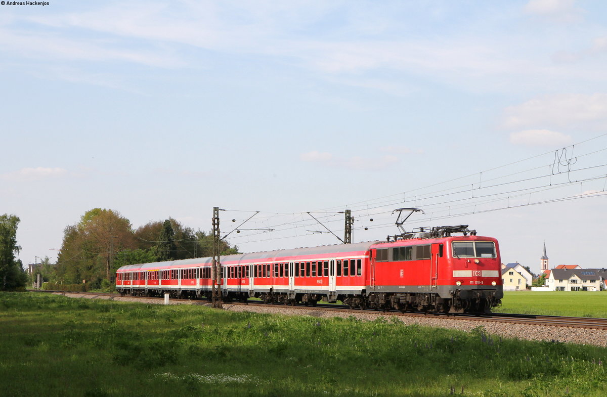 111 018-8 mit der RB 38861 (Mannheim Hbf-Karlsruhe Hbf) bei Blankenloch 9.5.17