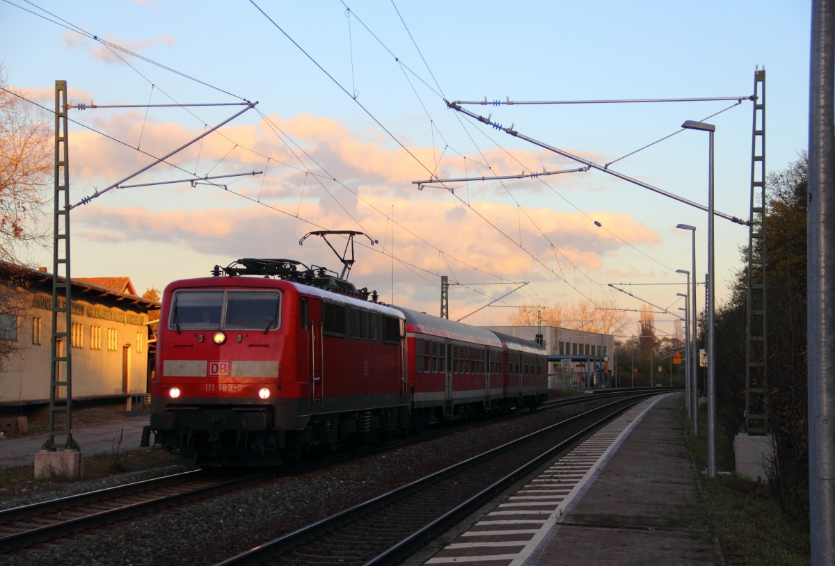111 183-0 DB in Michelau am 30.10.2013.