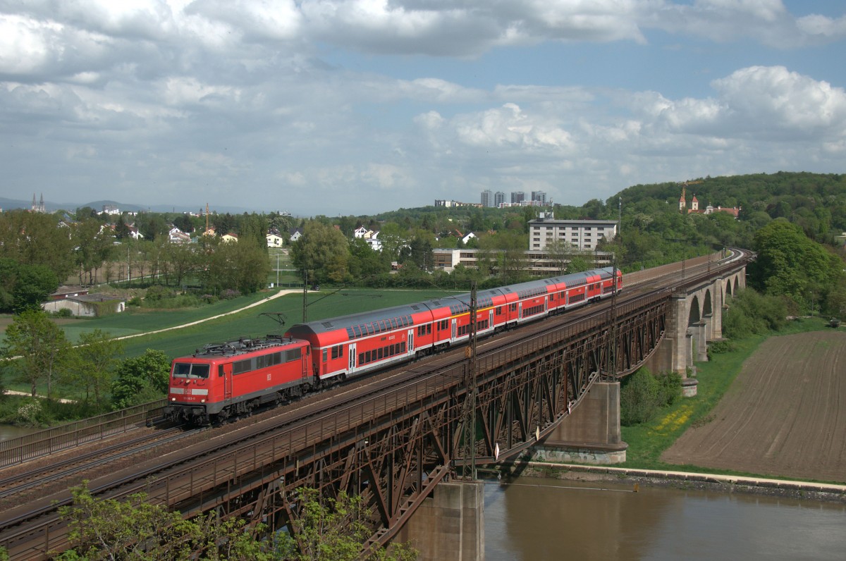 111 183 am 07.05.15 auf der Mariaorter Brücke bei Regensbung