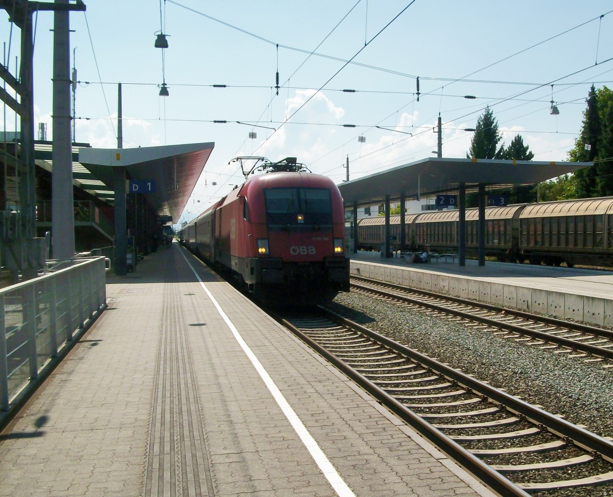 1116 XXX mit IC 860  St. Anton am Arlberg  (Wien Westbahnhof - Bregenz) am 25.7.2014 beim Halt in Dornbirn.