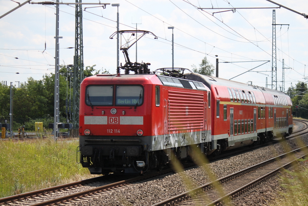 112 114-4 mit 2xDABbuzfa 760 Steuerwagen als IRE18539 von Rostock Hbf nach Berlin Hbf(tief)hier bei der Ausfahrt im Rostocker Hbf am 06.06.2014