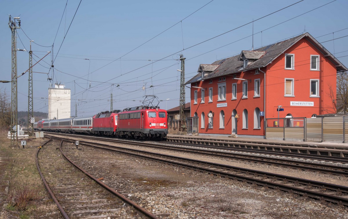 115 261 ist an der Spitze des PBZ 2461 nach München-Pasing in Beimerstetten.(19.3.2016)