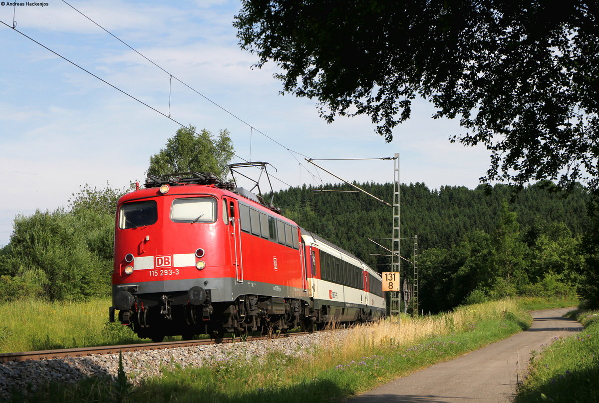 115 293-3 mit dem IC 181 (Stuttgart Hbf-Zürich HB) bei Neufra 11.7.16