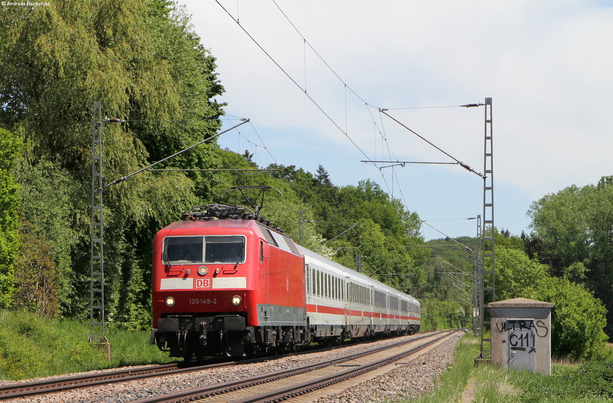 120 148-2 mit dem IC 2068 (Nürnberg Hbf-Karlsruhe Hbf) bei Mögglingen 7.5.18