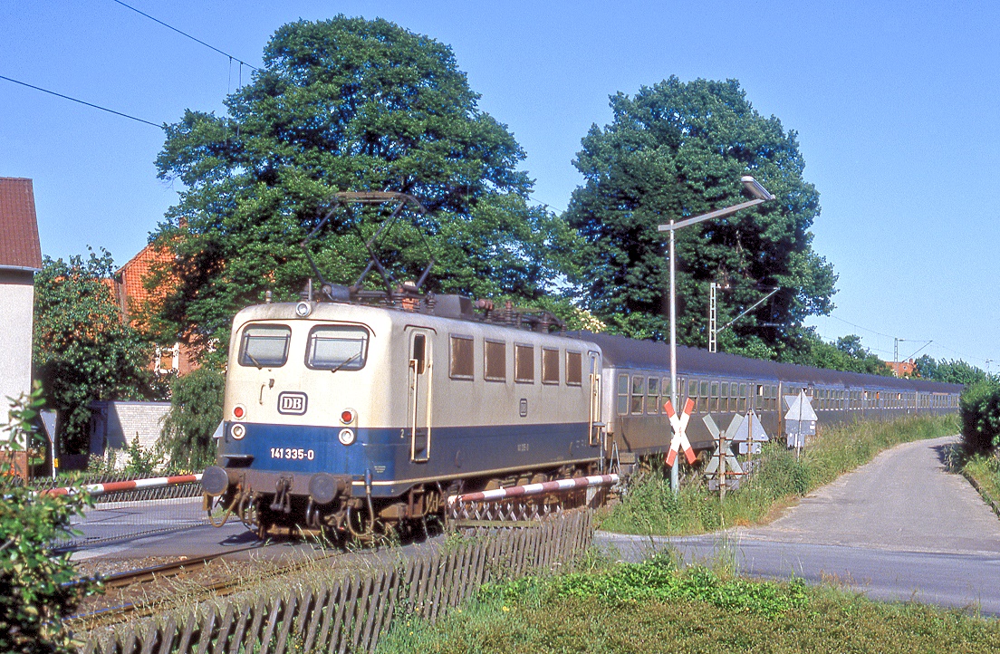 
141 335, Bad Nenndorf, 11.06.1988.
