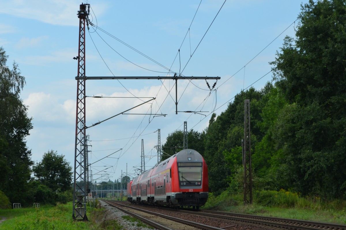 143 651-4 als Dreiteiler hat fast Lutherstadt Wittenberg erreicht mit ihrem RB Falkenberg - Halle 07.08.2014