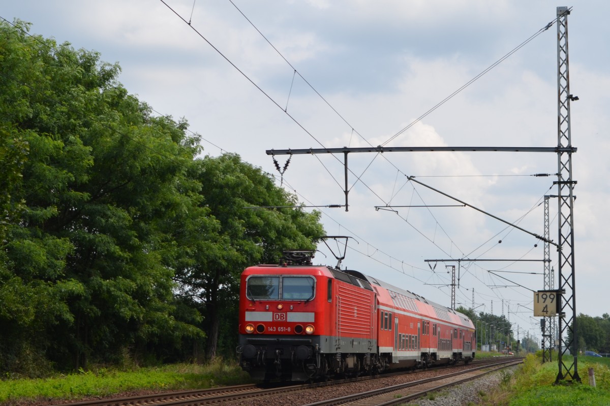 143 651-4 hat bei Kilometer 199,4 fast Lutherstadt Wittenberg erreicht mit ihrem RB Falkenberg - Halle 07.08.2014