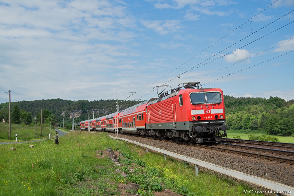 143 883 mit S1 nach Schöna bei Kurort Rathen, am 26.05.2015