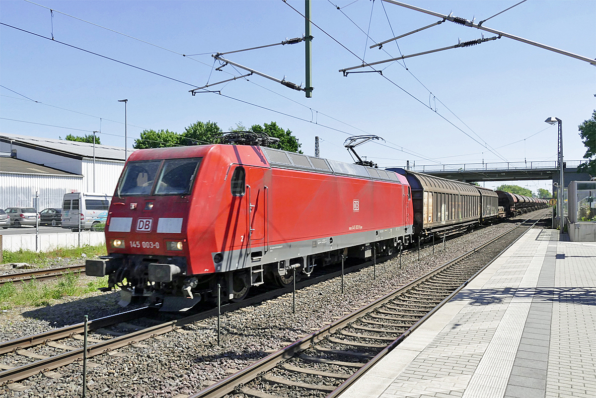 145 003-0 mit gem. Güterzug durch den Bf Sechtem - 08.05.2018