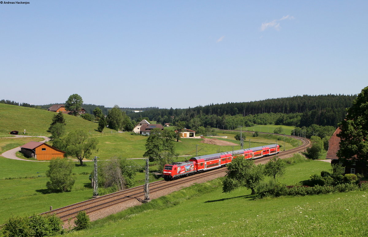 146 229-0  Europapark  mit dem RE 4719 (Karlsruhe Hbf-Konstanz) bei Stockburg 15.6.17