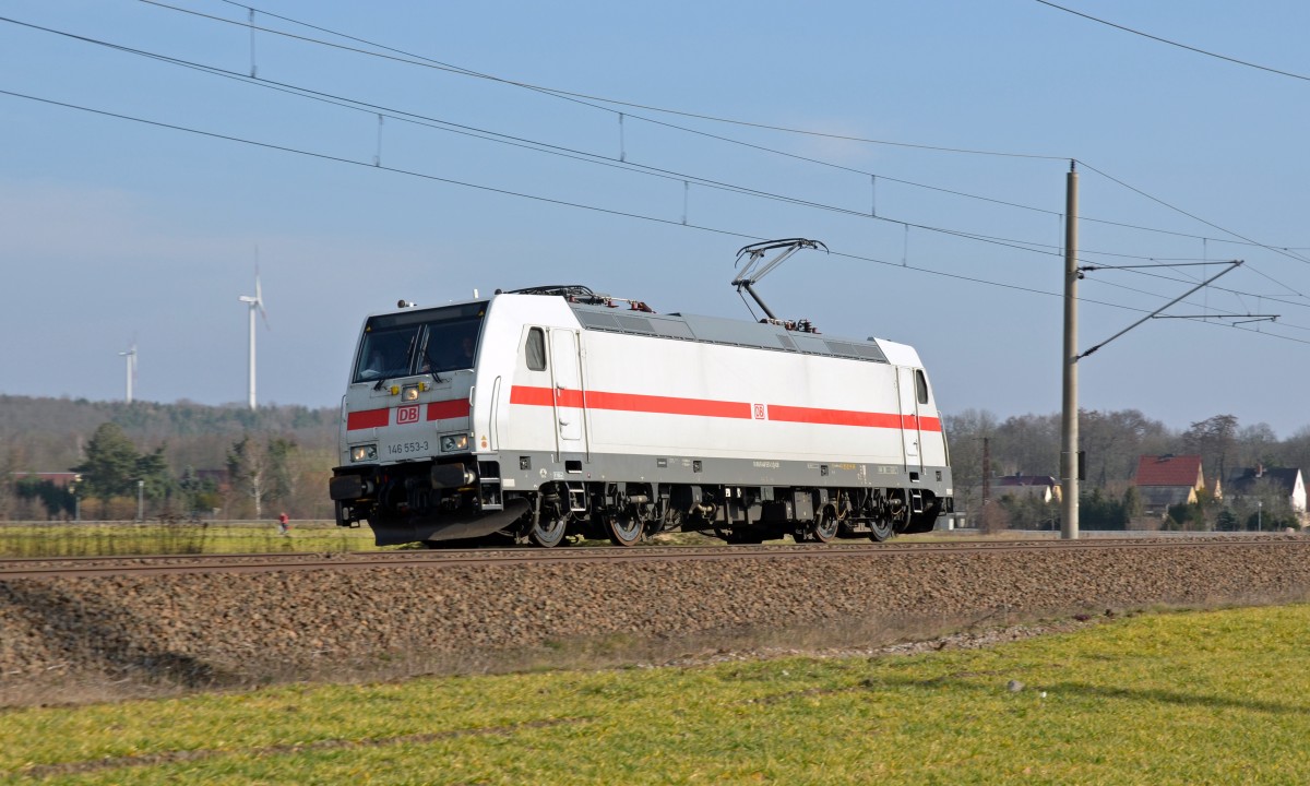 146 553 fuhr am 17.03.15 durch Burgkemnitz Richtung Bitterfeld. Ziel der Fahrt war Frankfurt(M), wo sie am nächsten Tag gesichtet wurde.