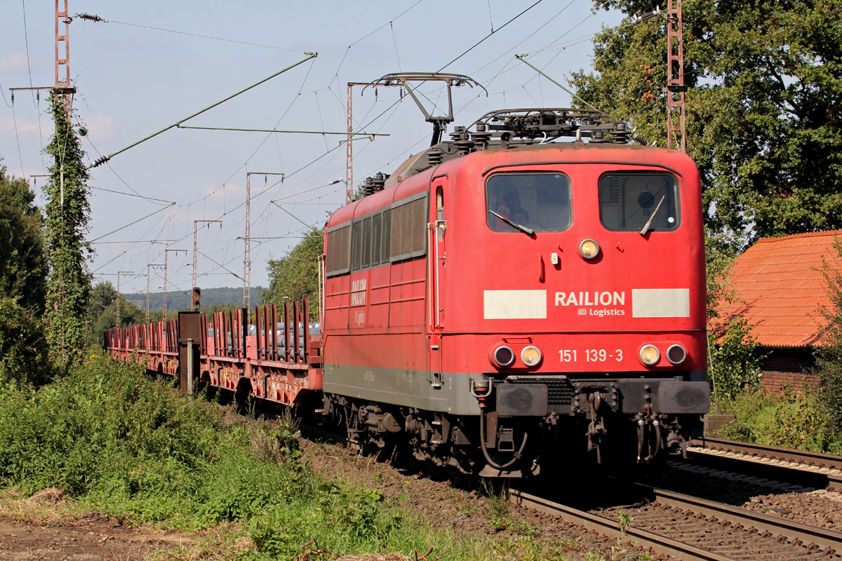 151 139-3 auf der KBS 425 am BÜ 13,272 bei Recklinghausen 27.8.2014