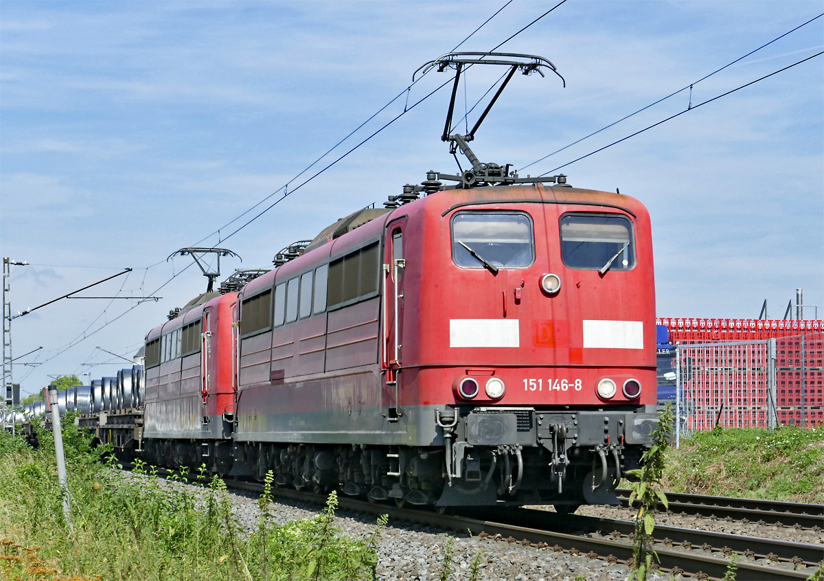 151 146-8 Doppeltraktion mit Stahlrollen in Sinzig - 16.08.2018