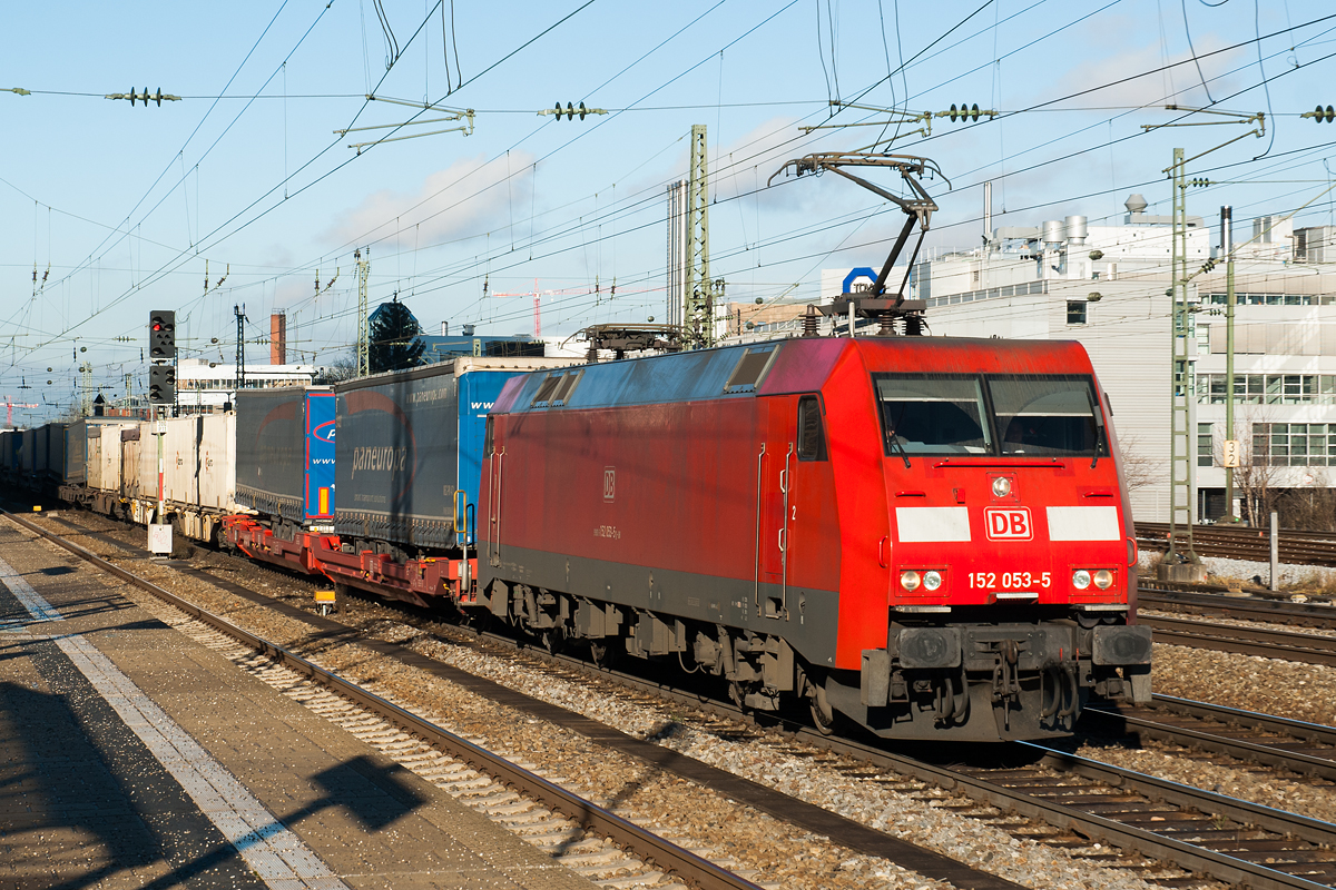 152 053-5 am Münchner Heimeranplatz, 07.01.2016