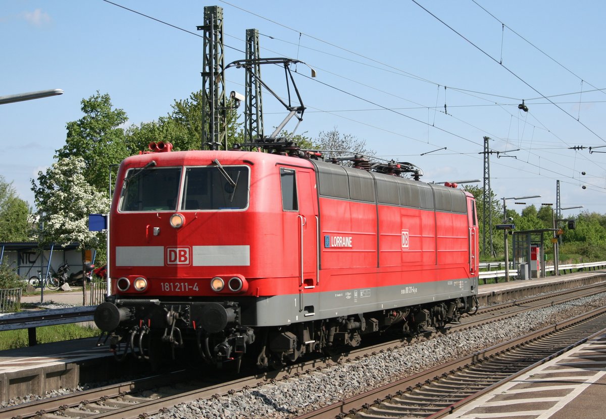 181 211 als PbZ 2463 (Frankfurt [Main] Hbf–Basel Bad Bf) am 23.04.2017 in Orschweier