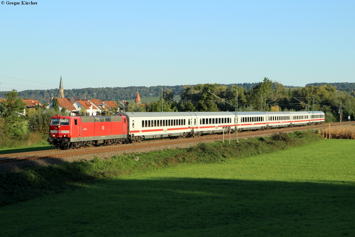 181 213  Saar  mit dem IC 2053 (Saarbrücken-Stuttgart) bei Heidelsheim, 29.09.2015.