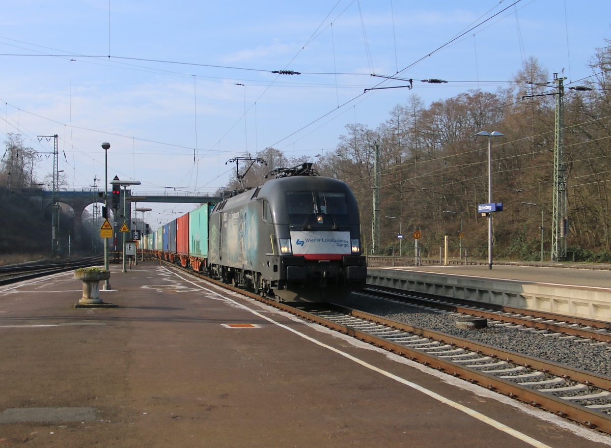 182 527 (ES 64 U2-027)  ÖBB Railpower  mit Containerzug in Fahrtrichtung Norden. Aufgenommen in Eichenberg am 08.03.2014.