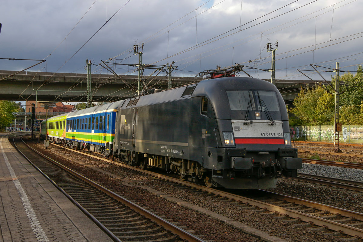 182 528 MRCE mit Flixtrain in Hamburg Harburg, am 21.09.2018.