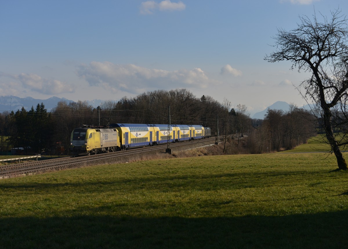 182 596 mit einem Meridian-Ersatzzug am 20.02.2014 bei Hilperting.