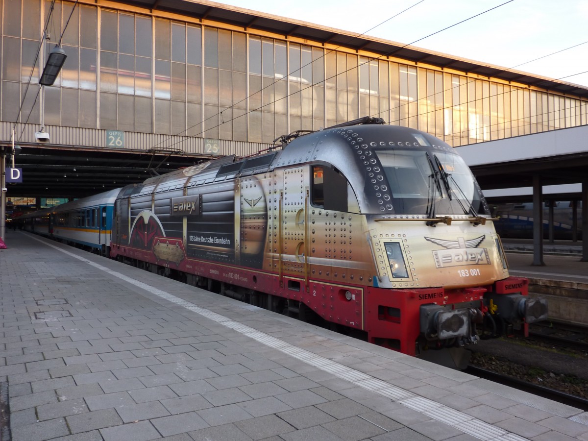 183 001 alex  175 Jahre Deutsche Eisenbahnen  mit Regionalzug Munchen Hbf 2014-12-13**** Sehen Sie Bahnvideos an - www.youtube.com/user/cortiferroviariamato/videos