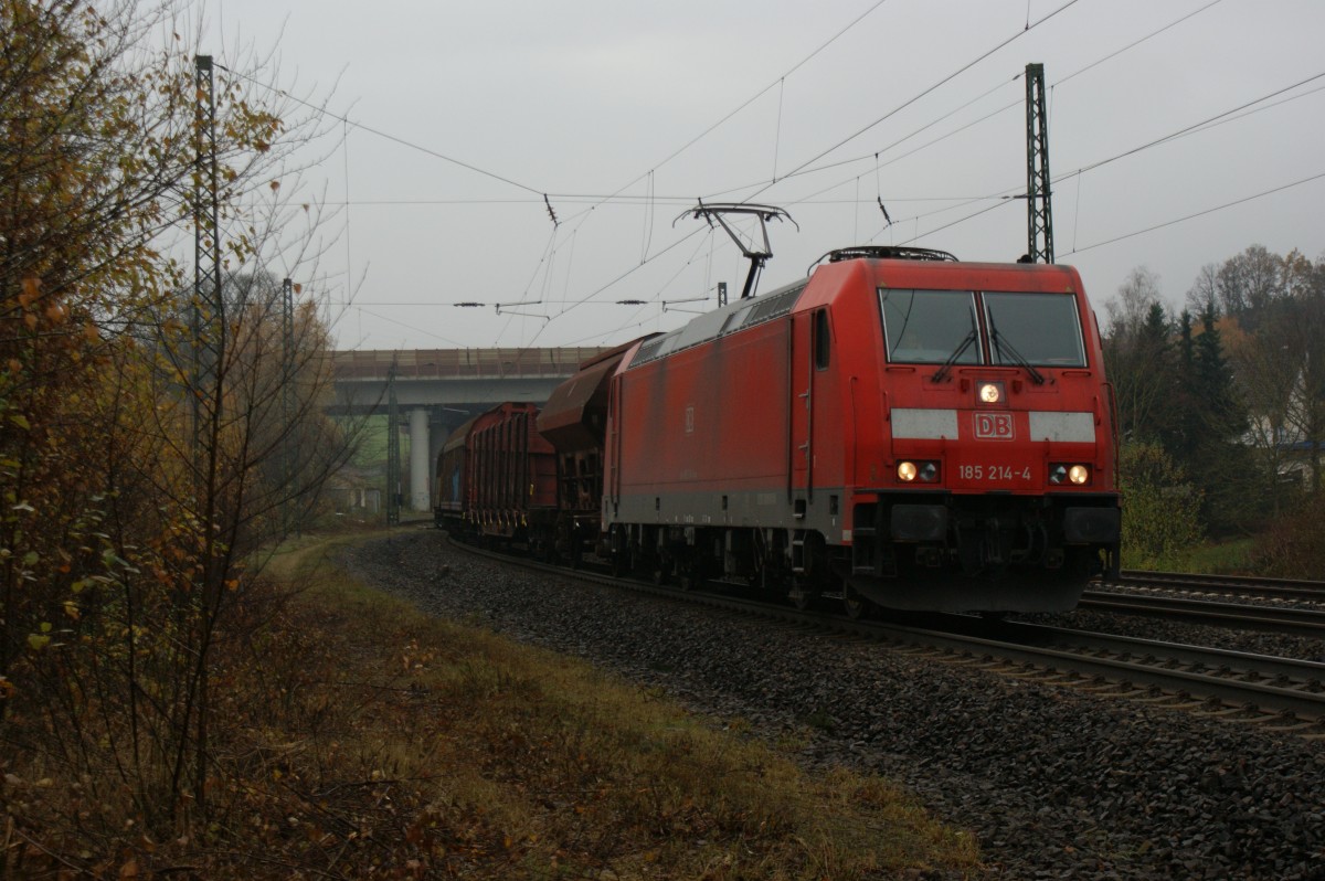 185 214-4 kurz hinter Fulda am 14.11.13.