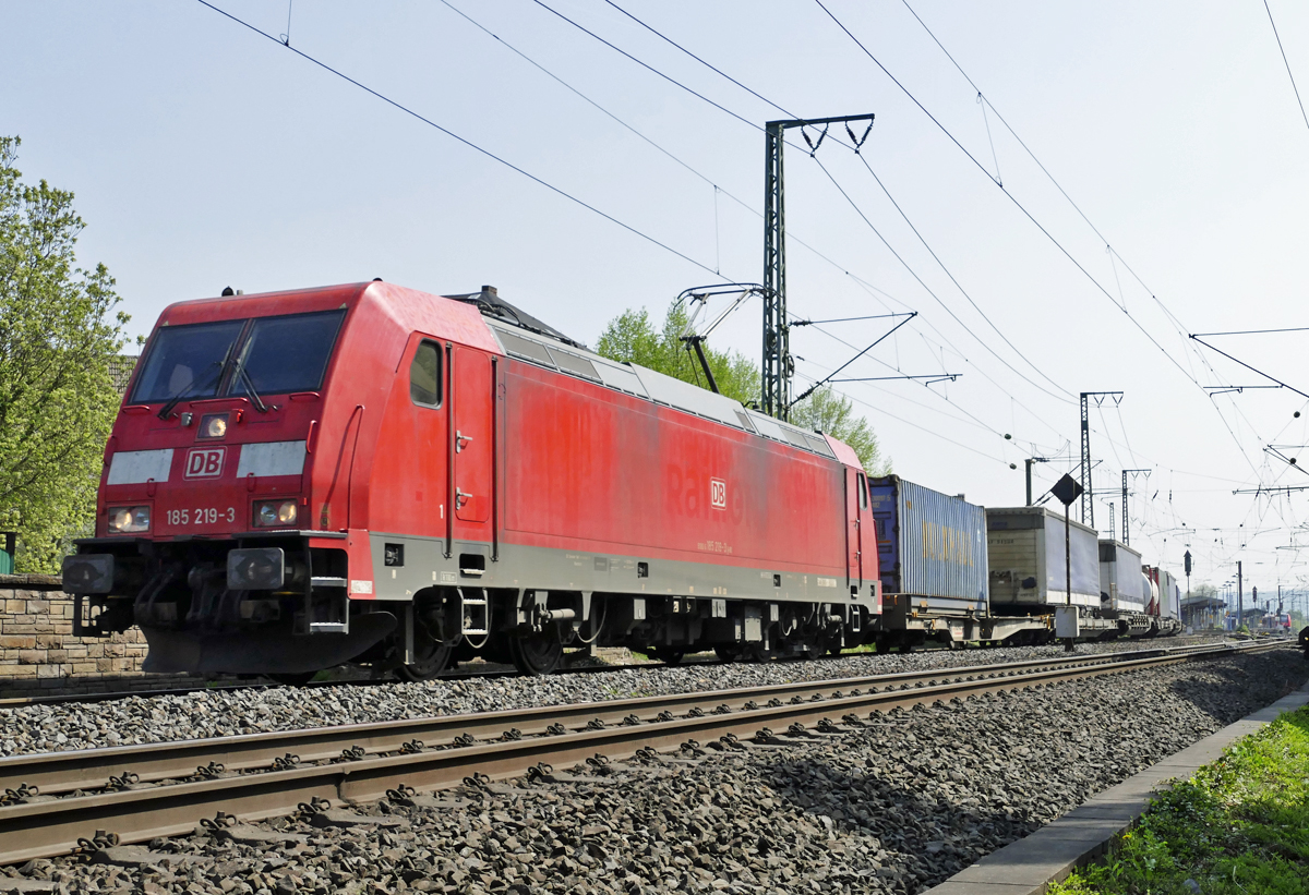 185 219-3 gem. Güterzug durch Remagen - 21.04.2018