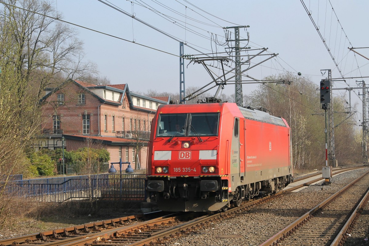 185 335-4 auf Bahnhof Bad Bentheim am 14-3-2014.