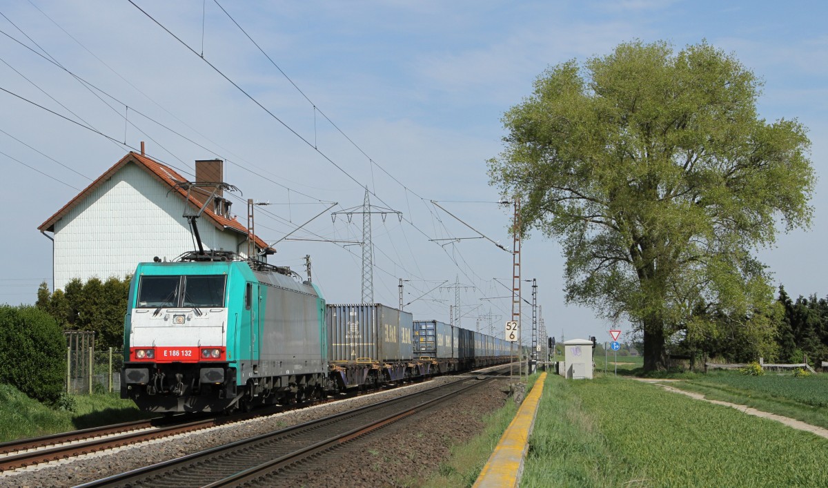 186 132 (Angel-Trains) am 17,04.14 in Herrath.