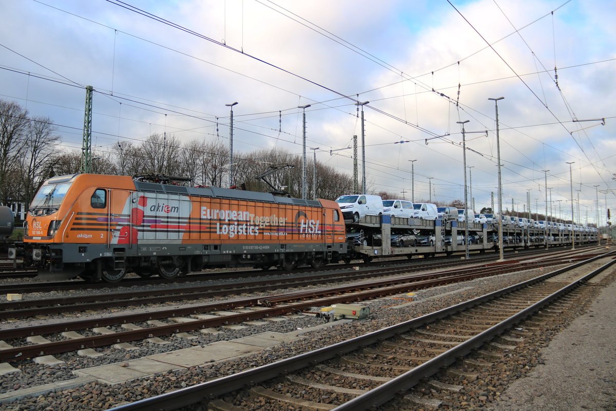 187 500 mit BLG Autozug am 19.12.18 in Aachen-West kurz vor der Abafhrt in Richtung Osten