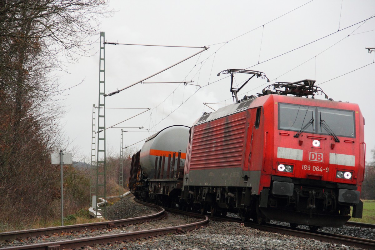 189 064-9 DB Schenker bei Redwitz am 13.12.2013