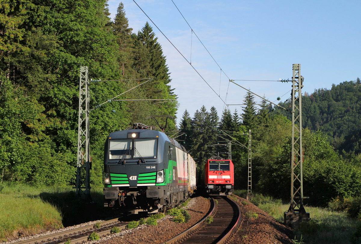 193 248-2 mit dem DGS 48992 (Lenzing-Immendingen) bei Triberg 10.6.17