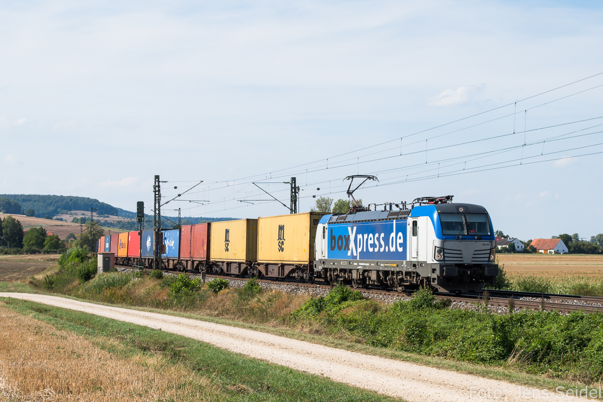 193 841 am 12.09.2015 bei Wettelsheim.